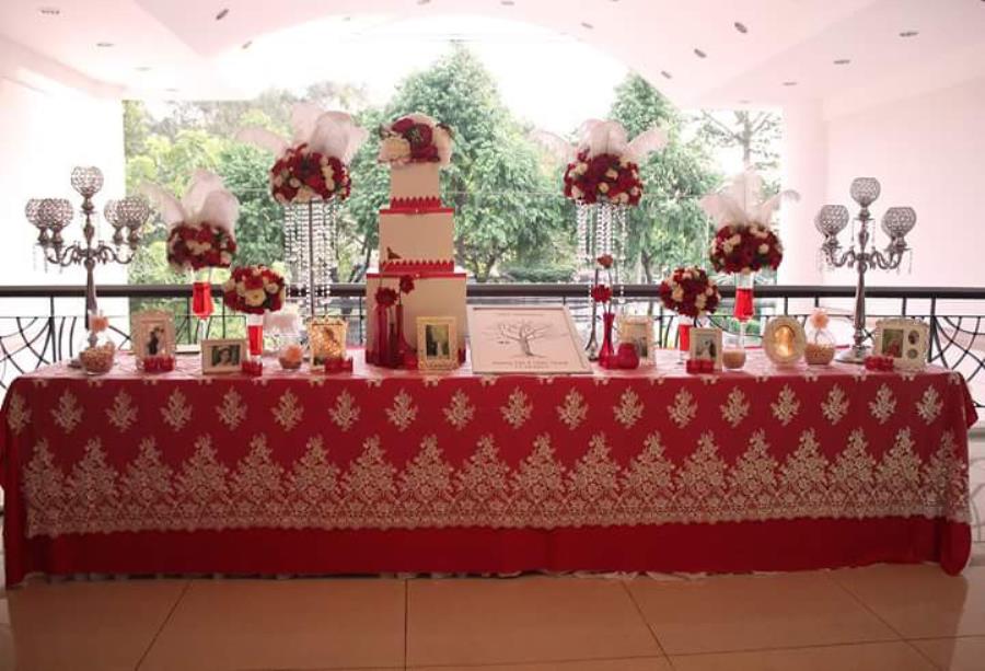 Trang trí bàn ký tên màu đỏ TTBKT79 : Mẫu cưới hỏi trọn gói 365 của công ty dịch vụ trang trí nhà tiệc cưới hỏi đẹp rẻ uy tín ở tại quận Tân Phú Sài Gòn TPHCM Gò Vấp