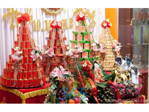 Mâm quả cưới hỏi trọn gói làm nghi lễ đính hôn, đám cưới rước dâu MQ05 : Mẫu cưới hỏi trọn gói 365 của công ty dịch vụ trang trí nhà tiệc cưới hỏi đẹp rẻ uy tín ở tại quận Tân Phú Sài Gòn TPHCM Gò Vấp