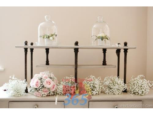 Phụ kiện đám cưới chai lọ thủy tinh chứa hoa hồng trắng dùng để trang trí bàn ký tên đón khách, không gian tiệc cưới nhà PKC41 : Mẫu cưới hỏi trọn gói 365 của công ty dịch vụ trang trí nhà tiệc cưới hỏi đẹp rẻ uy tín ở tại quận Tân Phú Sài Gòn TPHCM Gò Vấp