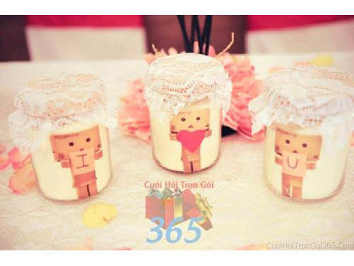 Phụ kiện đám cưới lọ i love u dễ thương dùng để trang trí bàn ký tên đón khách, không gian tiệc cưới nhà PKC66 : Mẫu cưới hỏi trọn gói 365 của công ty dịch vụ trang trí nhà tiệc cưới hỏi đẹp rẻ uy tín ở tại quận Tân Phú Sài Gòn TPHCM Gò Vấp