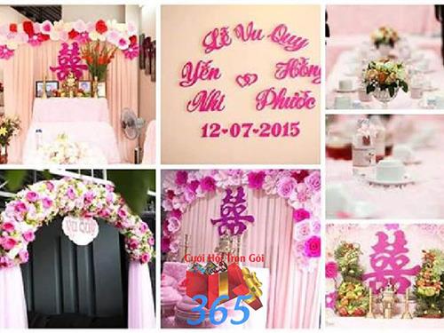 Shop dịch vụ cưới hỏi cưới hỏi 365 | công ty, shop cưới hỏi: trang trí nhà đám cưới, bàn thờ gia tiên, cắt dán chữ; cổng hoa tươi, cổng hoa vải, hoa cầm tay, hoa để bàn, hoa trang trí ngày cưới; mâm quả cưới hỏi, nhân sự bưng quả ; cho thuê bàn ghế, nhà bạt, khung rạp - Trang trí nhà cưới hỏi tông màu hồng phấn cho ngày lễ đính hôn, ăn hỏi gia tiên, đám cưới TTNCH20