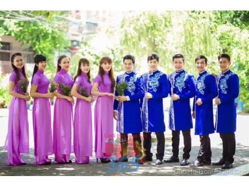 Shop dịch vụ cưới hỏi cưới hỏi 365 | công ty, shop cưới hỏi: trang trí nhà đám cưới, bàn thờ gia tiên, cắt dán chữ; cổng hoa tươi, cổng hoa vải, hoa cầm tay, hoa để bàn, hoa trang trí ngày cưới; mâm quả cưới hỏi, nhân sự bưng quả ; cho thuê bàn ghế, nhà bạt, khung rạp - Cho thuê đồng phục phụ rể và bưng mâm quả RP36