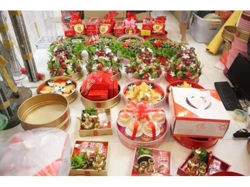 Dịch vụ mâm quả ngày cưới trọn gói cung cấp khắp các quận MQ58 : Mẫu cưới hỏi trọn gói 365 của công ty dịch vụ trang trí nhà tiệc cưới hỏi đẹp rẻ uy tín ở tại quận Tân Phú Sài Gòn TPHCM Gò Vấp